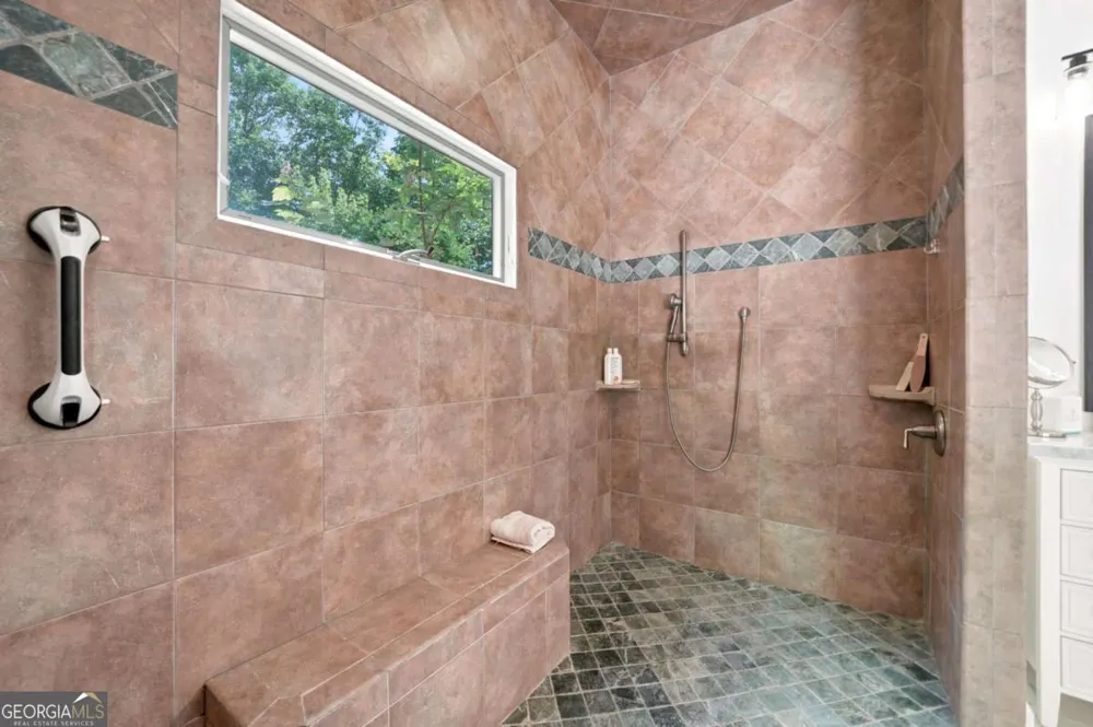 714 Clearview DR Talking Rock, GA 30175