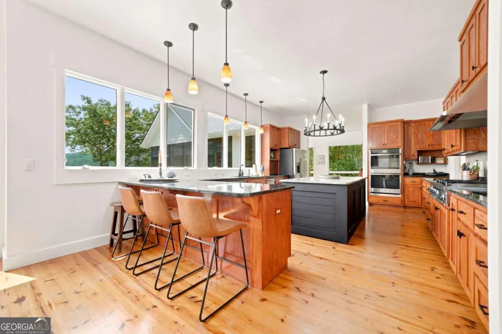 714 Clearview DR Talking Rock, GA 30175