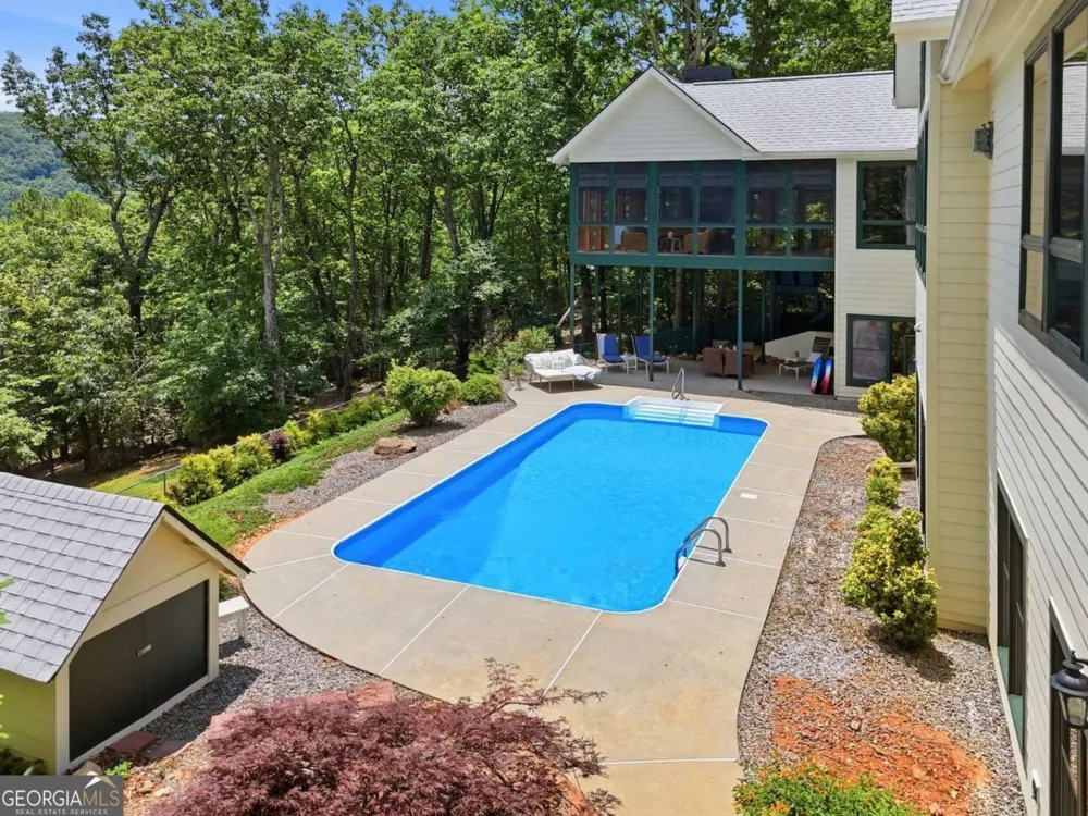 714 Clearview DR Talking Rock, GA 30175