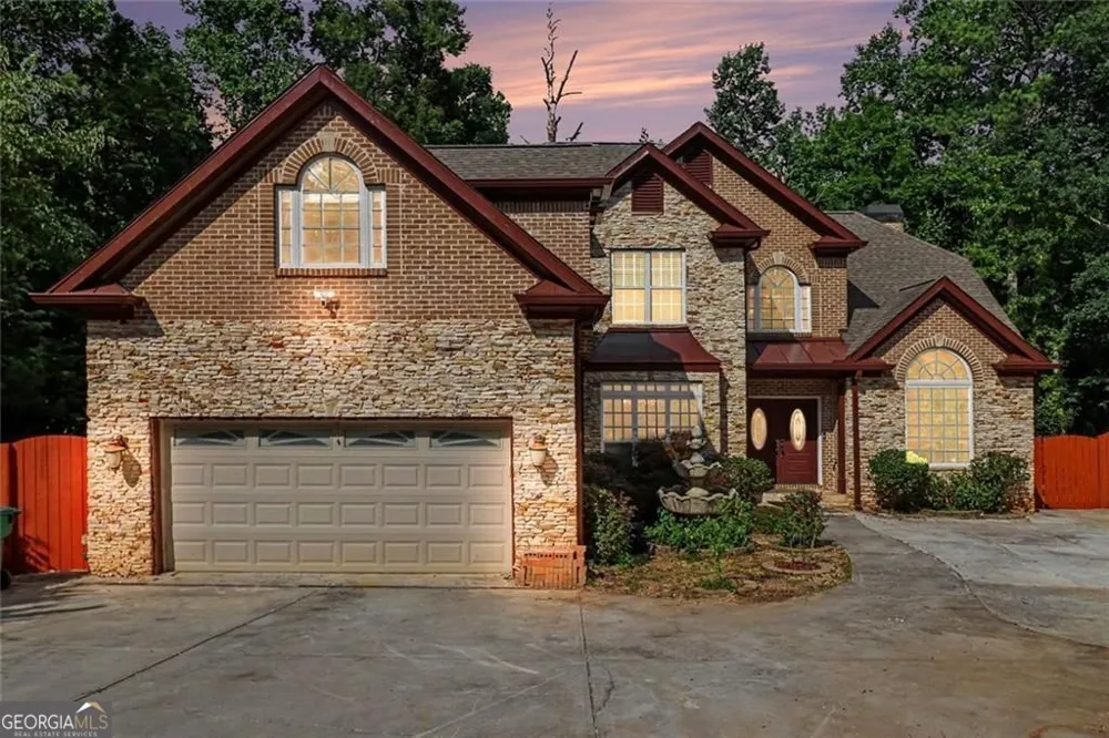 760 Links View DR Sugar Hill, GA 30518