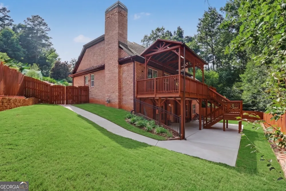 760 Links View DR Sugar Hill, GA 30518