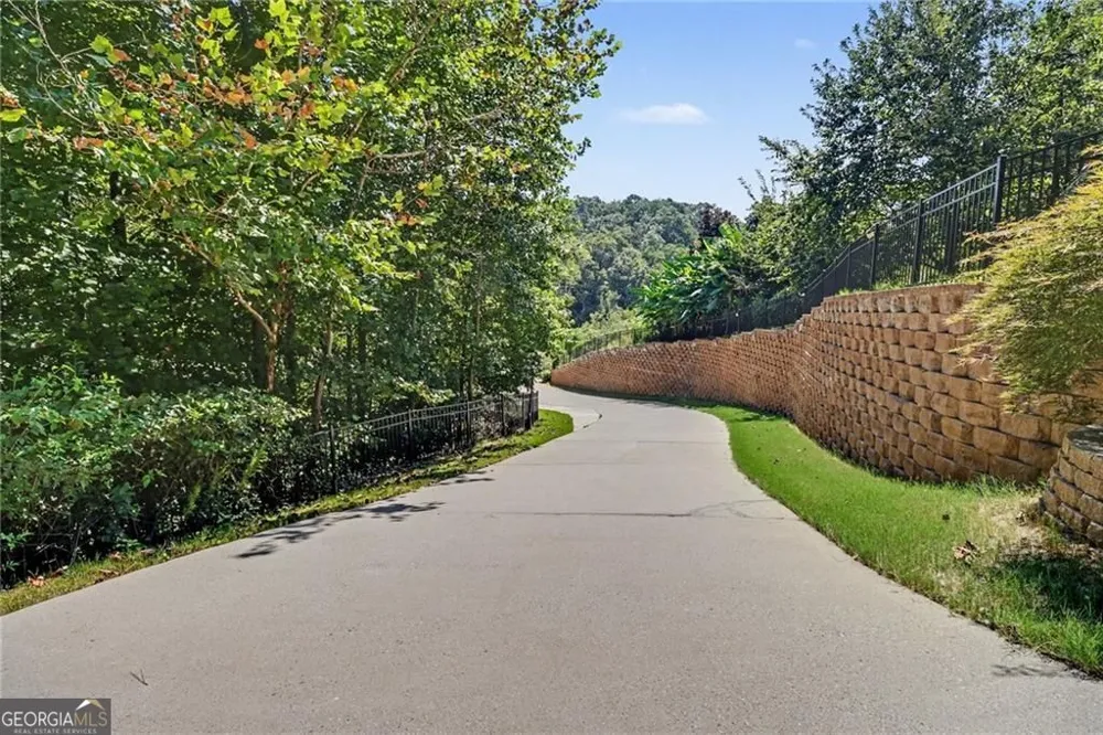 760 Links View DR Sugar Hill, GA 30518