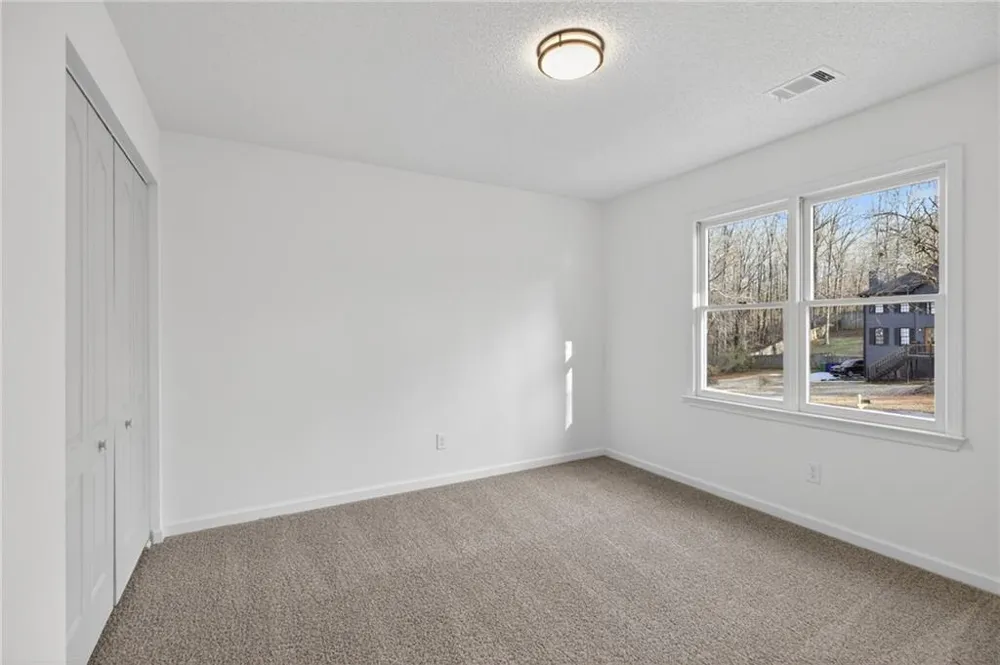 511 Lakeside Drive Hiram, GA 30141