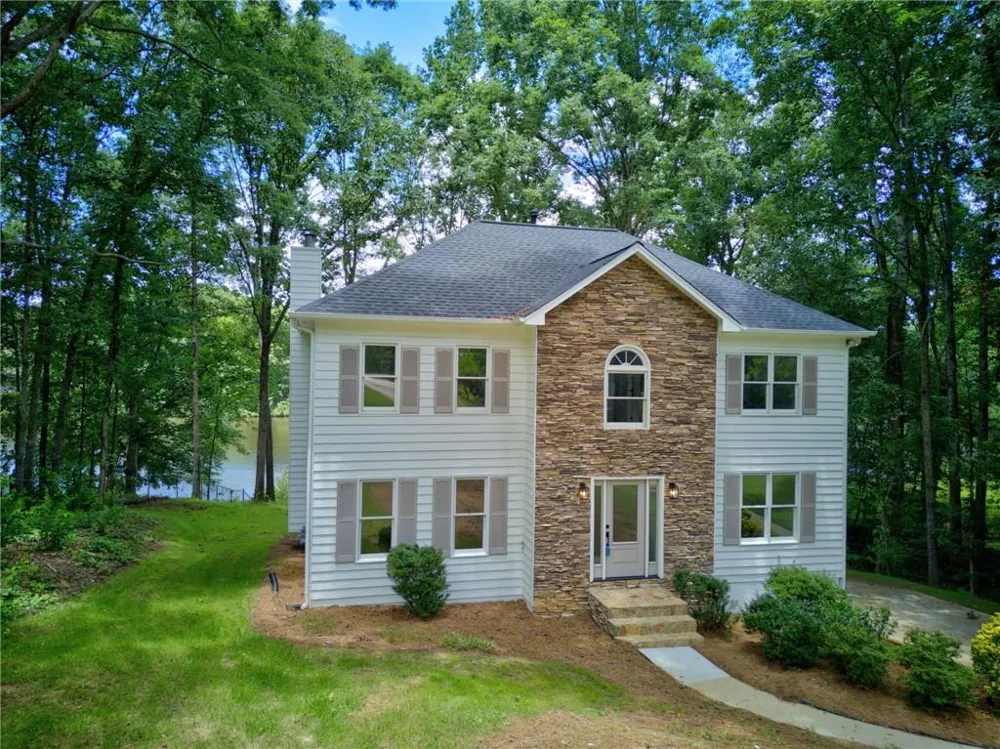 511 Lakeside Drive Hiram, GA 30141