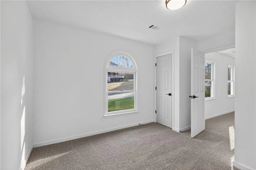 511 Lakeside Drive Hiram, GA 30141