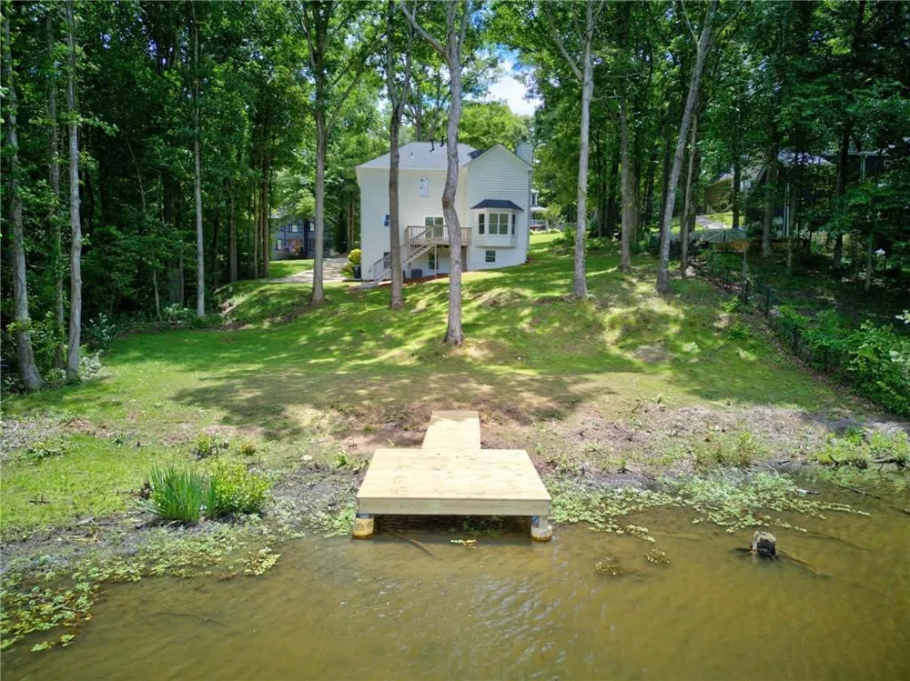 511 Lakeside Drive Hiram, GA 30141