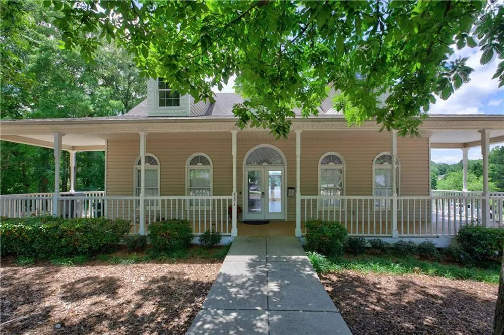 511 Lakeside Drive Hiram, GA 30141