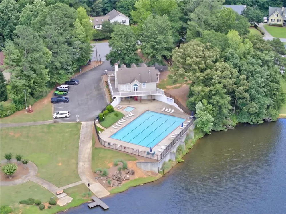511 Lakeside Drive Hiram, GA 30141