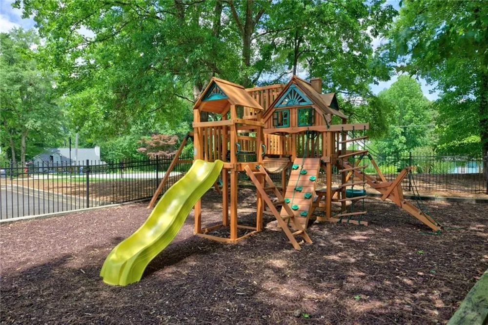 511 Lakeside Drive Hiram, GA 30141