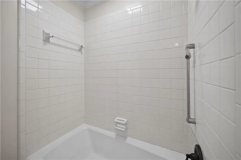 1955 Branchwood Court Snellville, GA 30078
