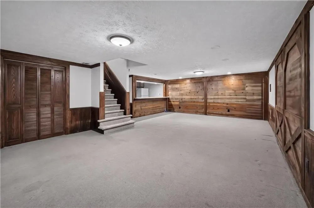 1955 Branchwood Court Snellville, GA 30078