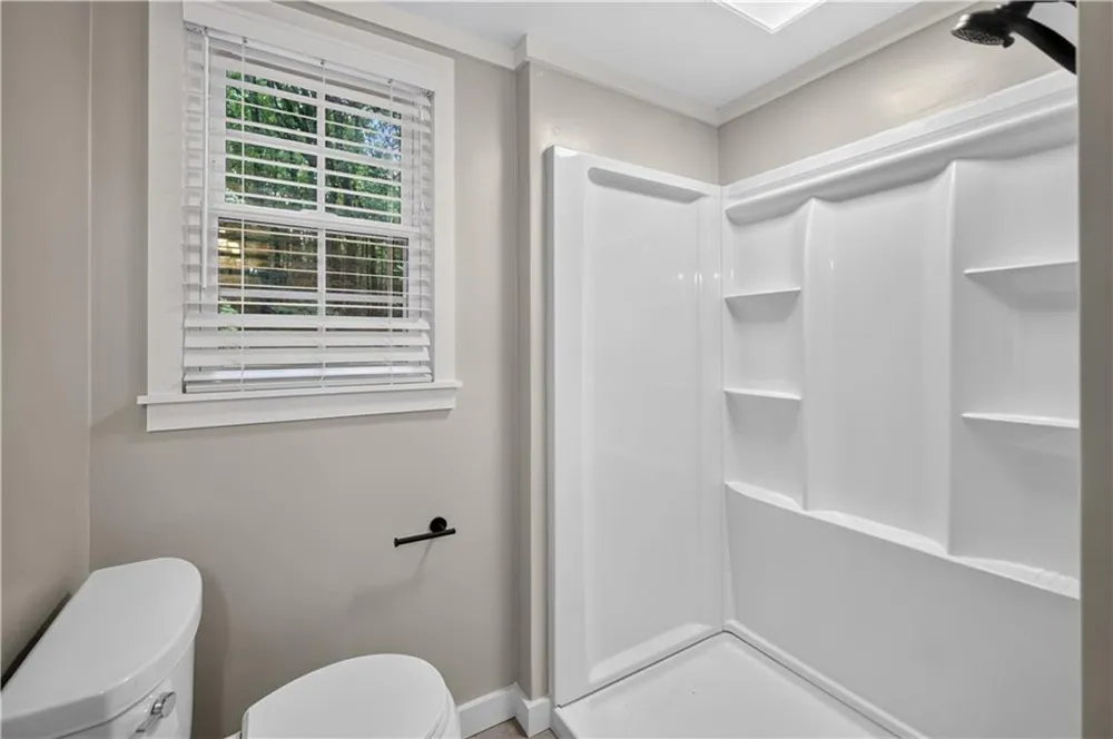 1955 Branchwood Court Snellville, GA 30078