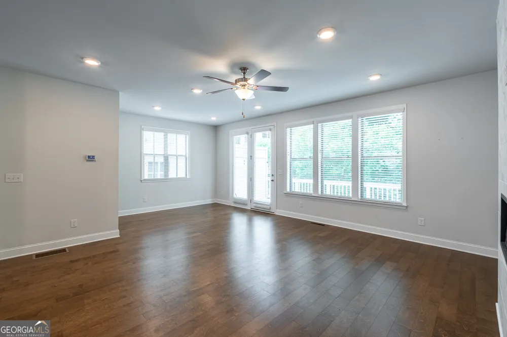 2701 Cedar Pine WAY Doraville, GA 30360