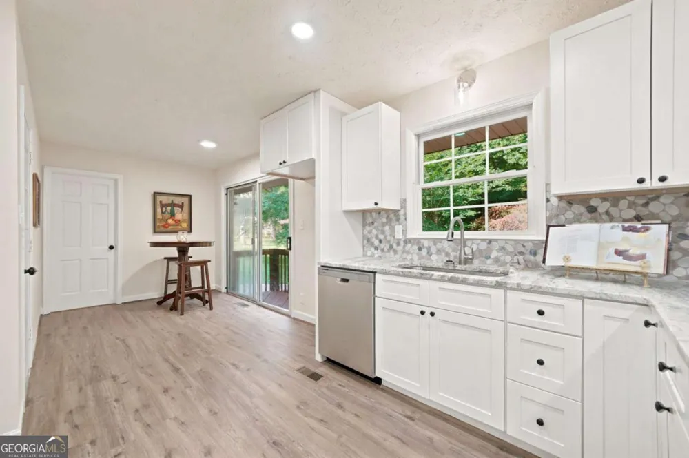 7215 Sinyard RD Lithia Springs, GA 30122