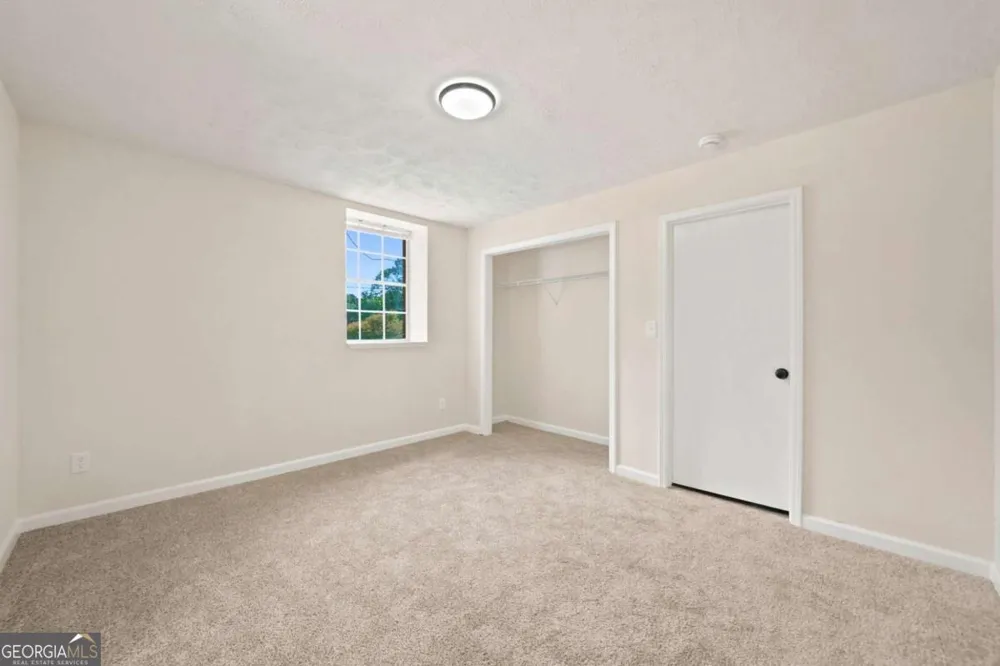 7215 Sinyard RD Lithia Springs, GA 30122