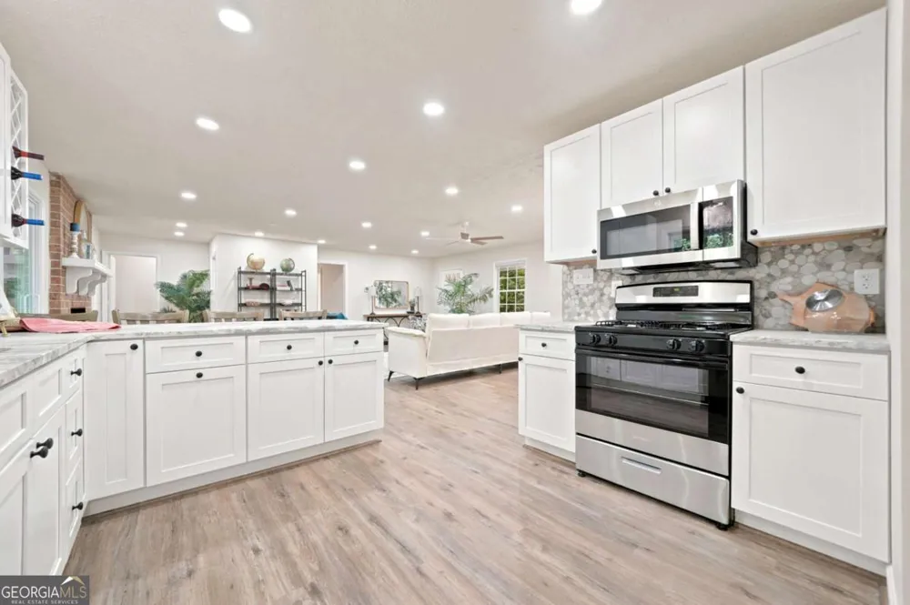 7215 Sinyard RD Lithia Springs, GA 30122