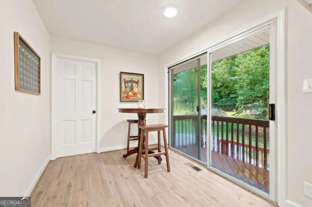 7215 Sinyard RD Lithia Springs, GA 30122
