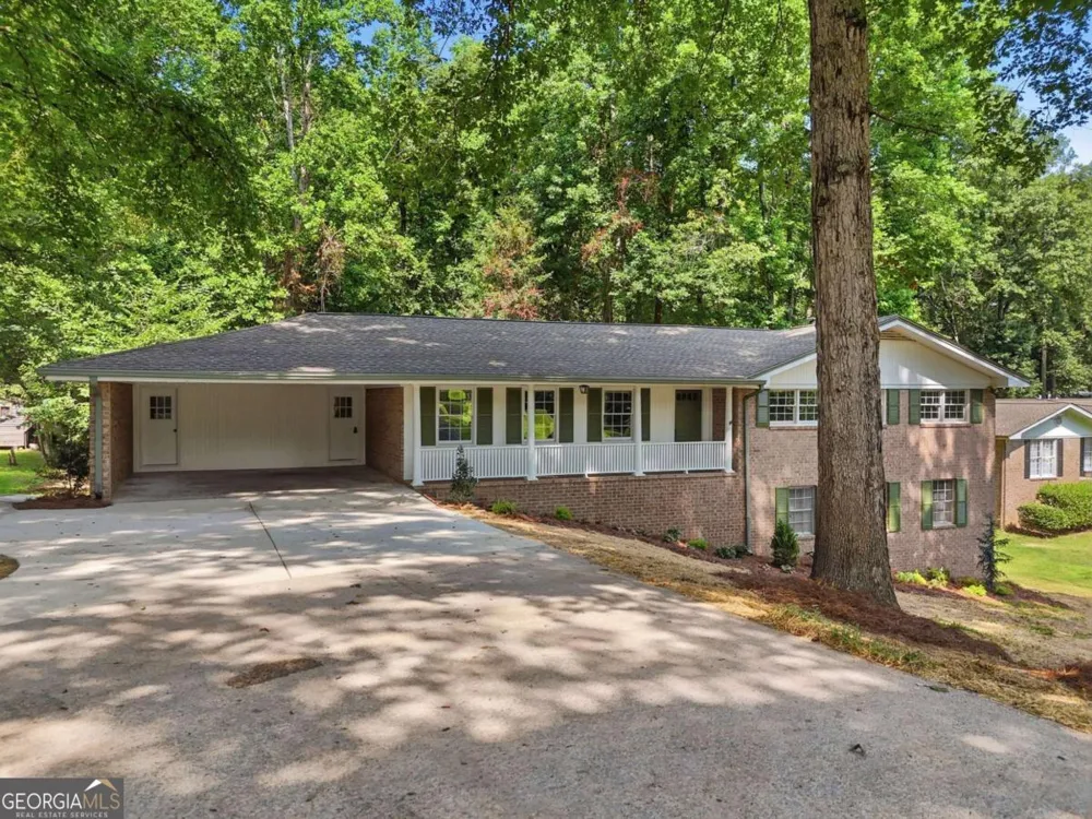 7215 Sinyard RD Lithia Springs, GA 30122