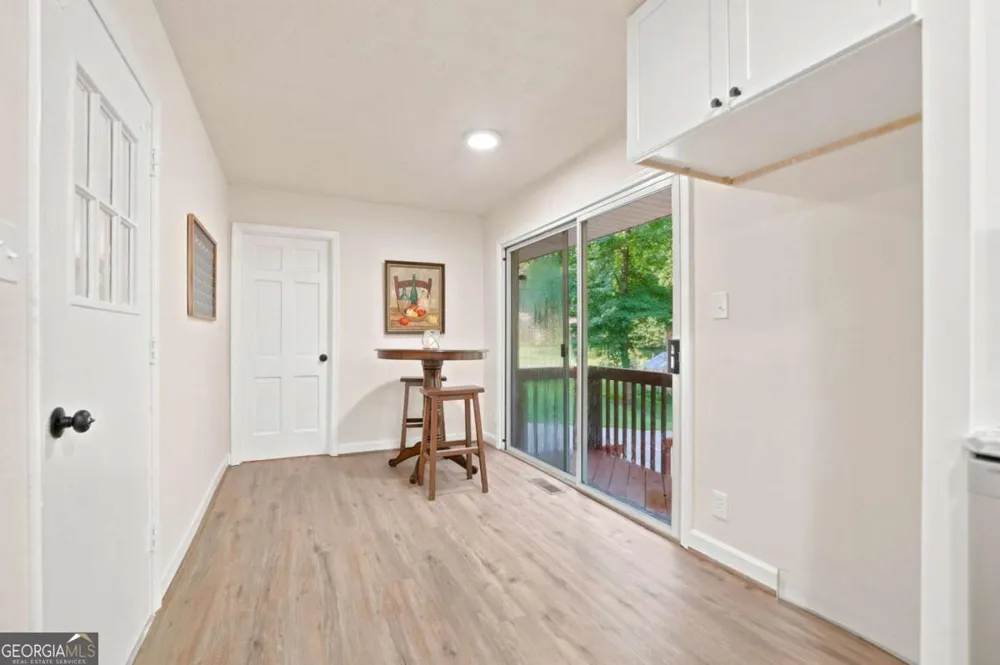 7215 Sinyard RD Lithia Springs, GA 30122