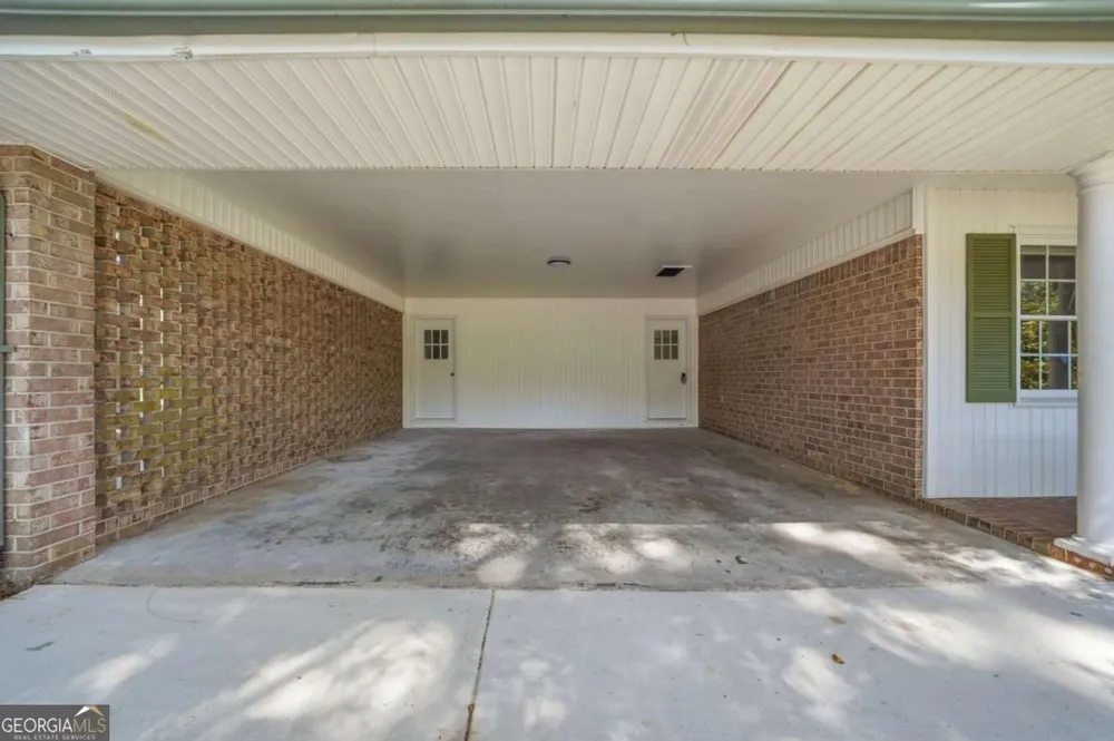 7215 Sinyard RD Lithia Springs, GA 30122