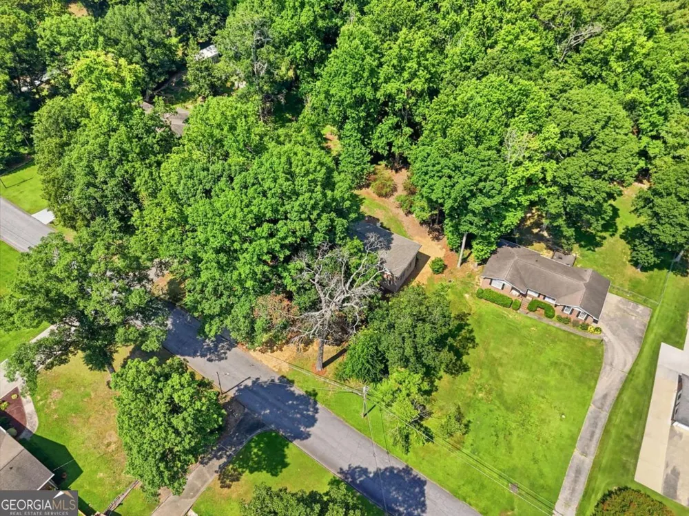 7215 Sinyard RD Lithia Springs, GA 30122