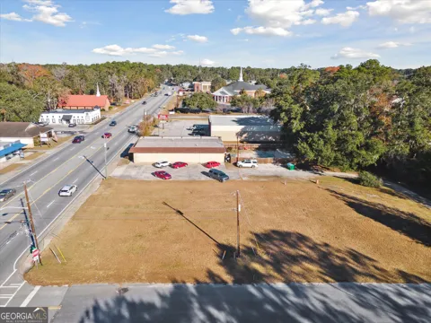 204 Columbia AVE