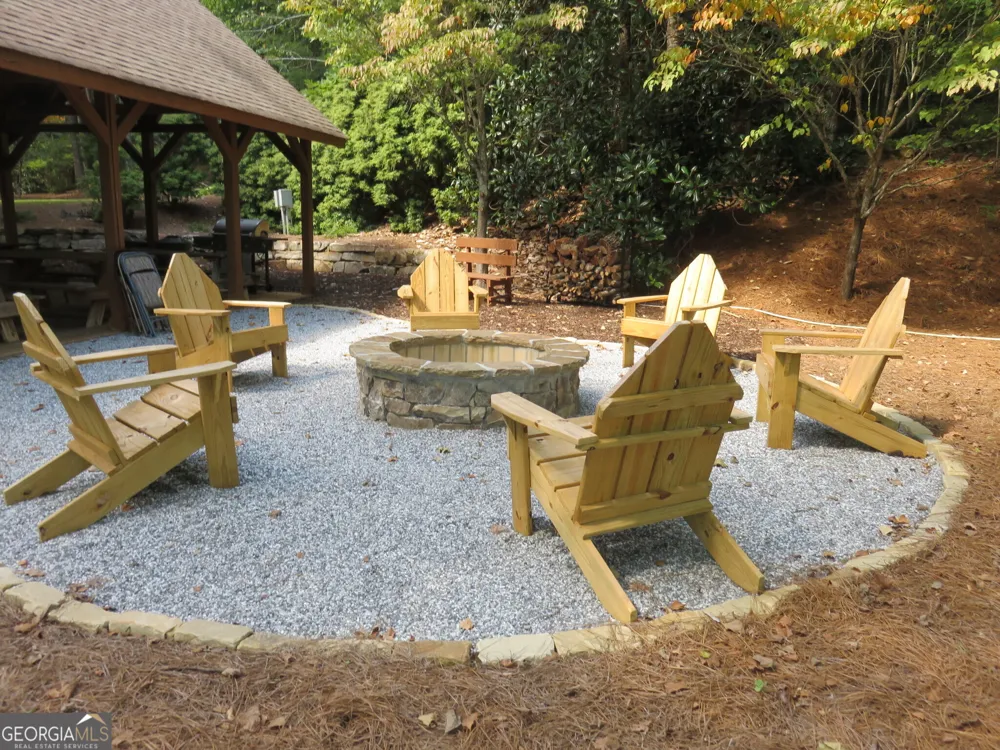 188 Chimney Oaks TRL Cleveland, GA 30528