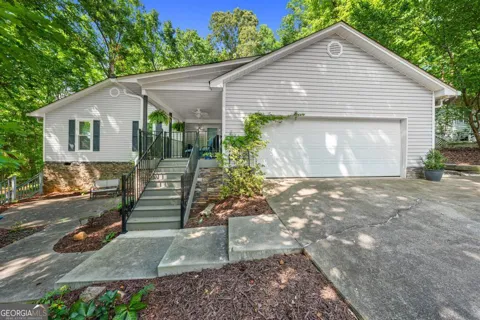 1303 South Arrowhead DR