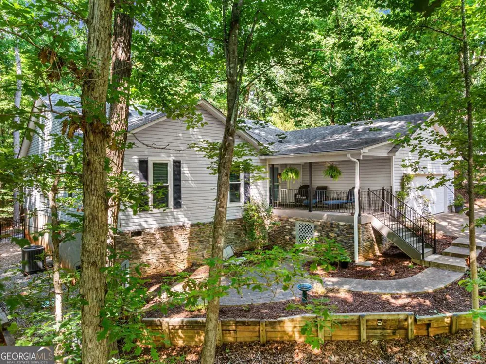 1303 South Arrowhead DR Westminster, SC 29693