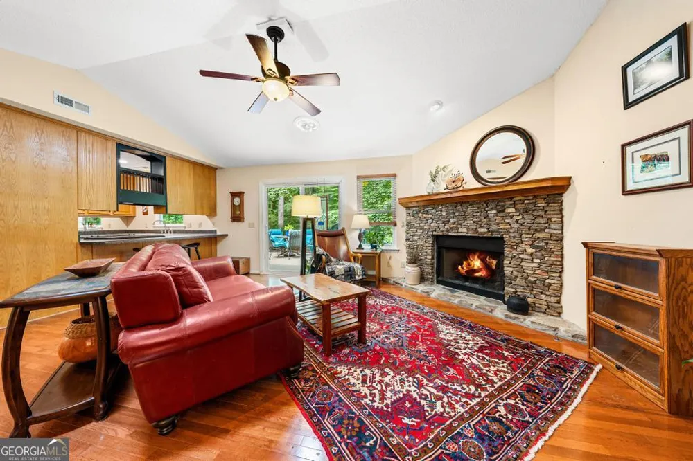 1303 South Arrowhead DR Westminster, SC 29693