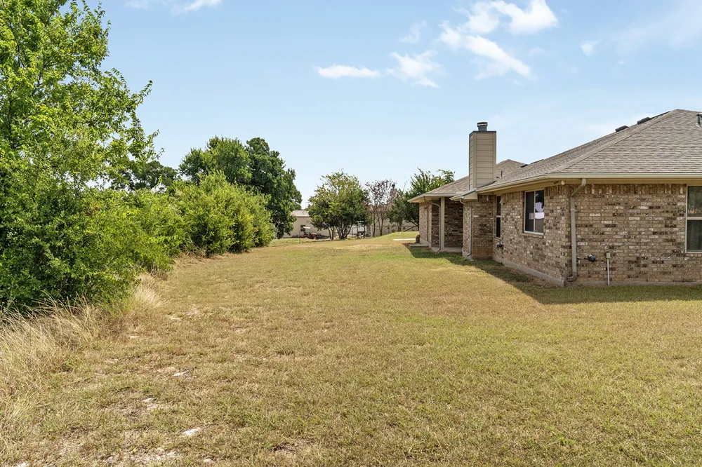 208 Settlers Ridge Bertram, TX 78605