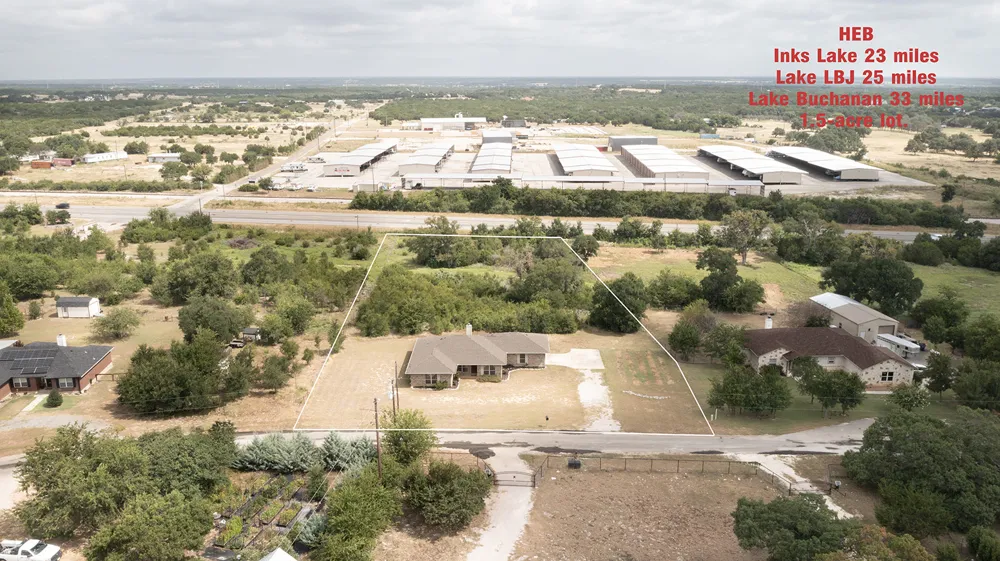 208 Settlers Ridge Bertram, TX 78605