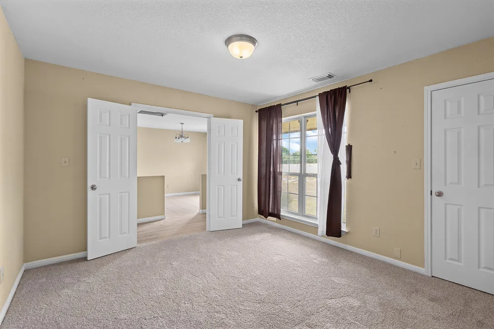 208 Settlers Ridge Bertram, TX 78605