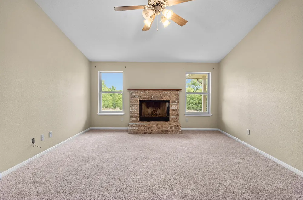 208 Settlers Ridge Bertram, TX 78605