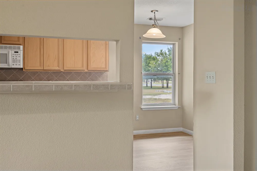208 Settlers Ridge Bertram, TX 78605