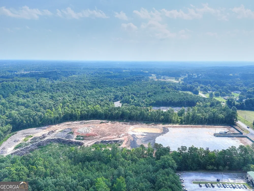 5645 Highway 20 Loganville, GA 30052