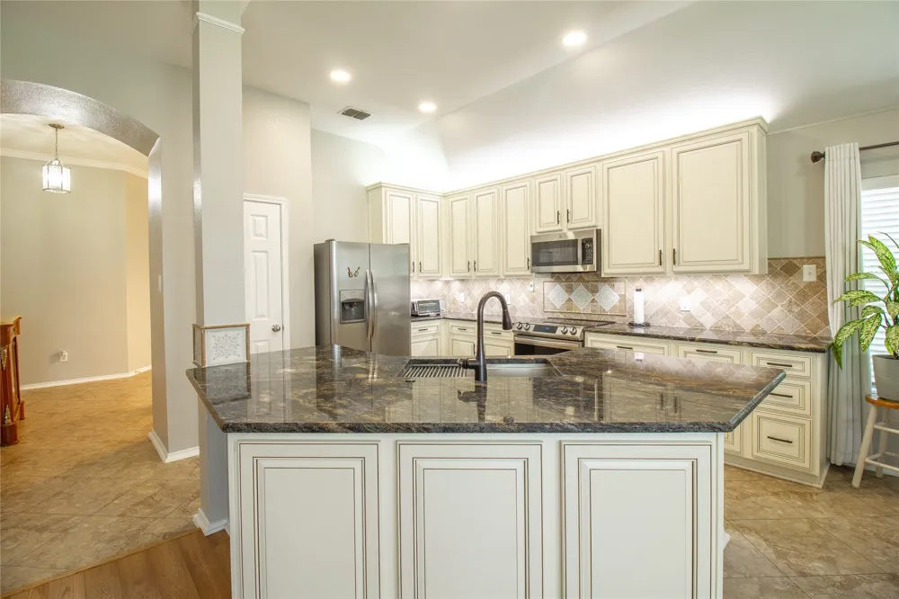 406 Hackberry Drive Fate, TX 75087