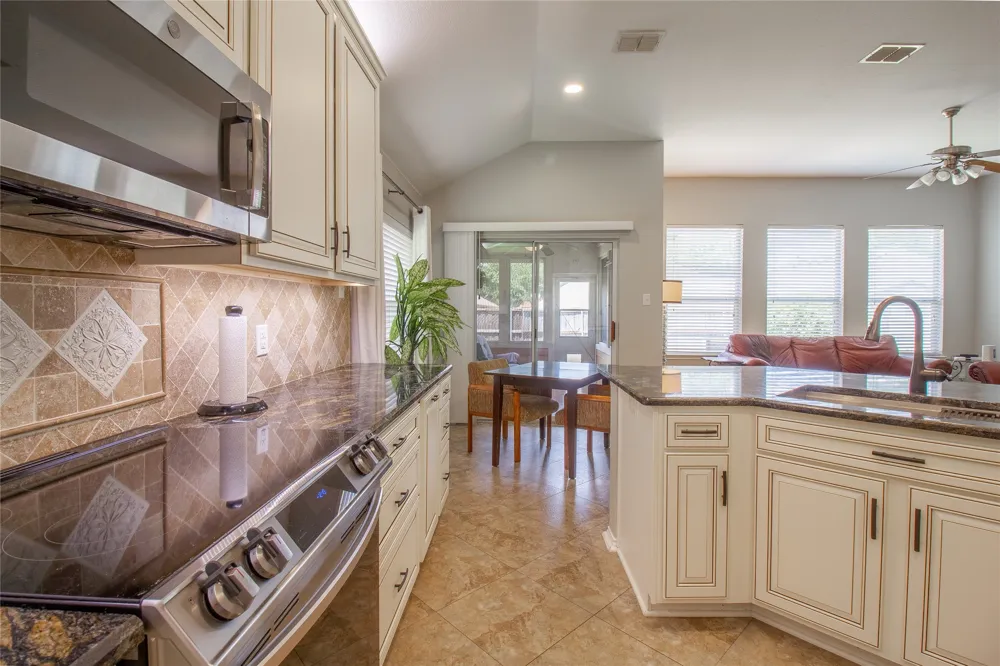 406 Hackberry Drive Fate, TX 75087