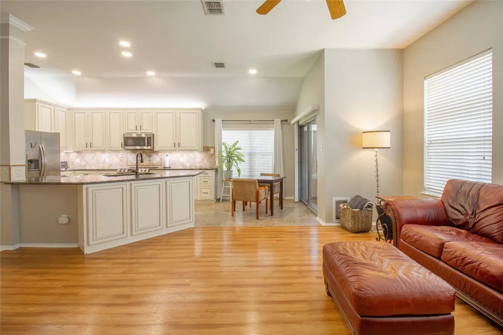 406 Hackberry Drive Fate, TX 75087
