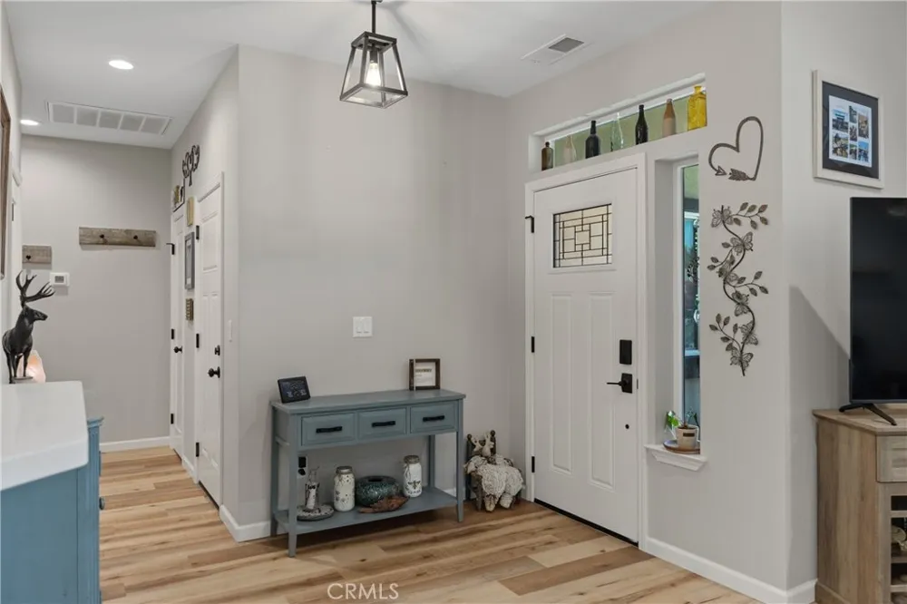 689 Apricot Circle Orland, CA 95963