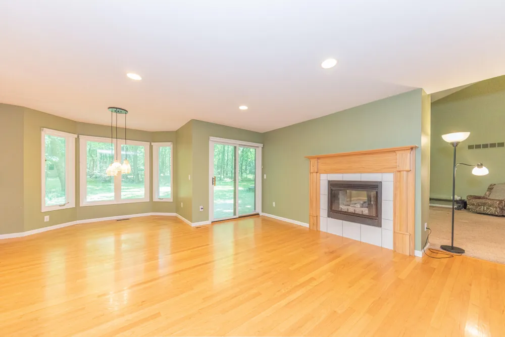 7421 Black Forest Drive Dexter, MI 48130