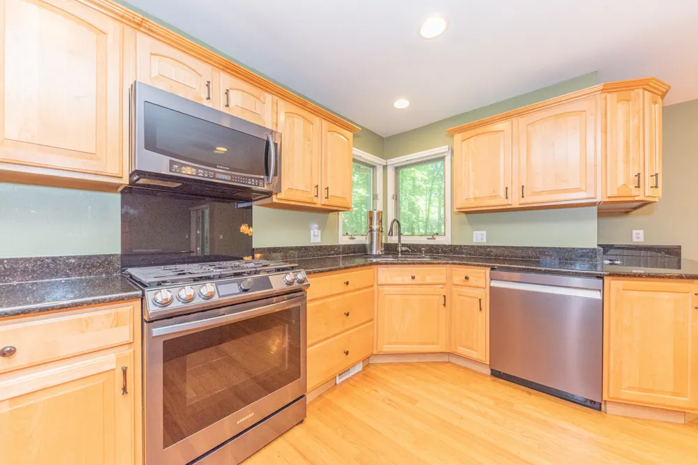 7421 Black Forest Drive Dexter, MI 48130