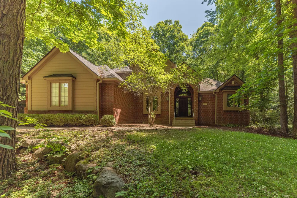 7421 Black Forest Drive Dexter, MI 48130