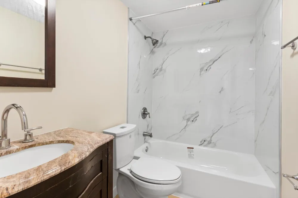 8871 SW 6th Street Miami, FL 33174