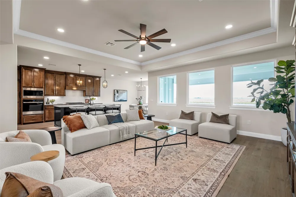 1025 Galaxy Woodway, TX 76712