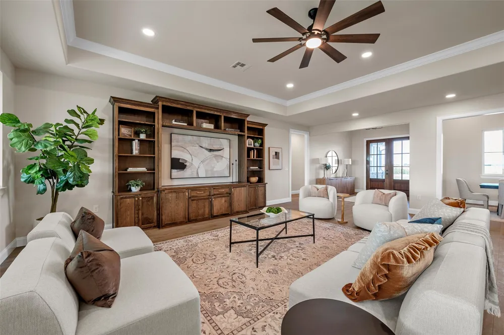 1025 Galaxy Woodway, TX 76712