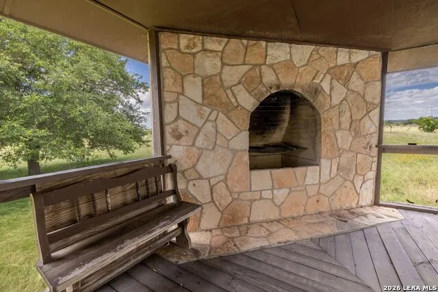 292 Old Loop 173 Bandera, TX 78003