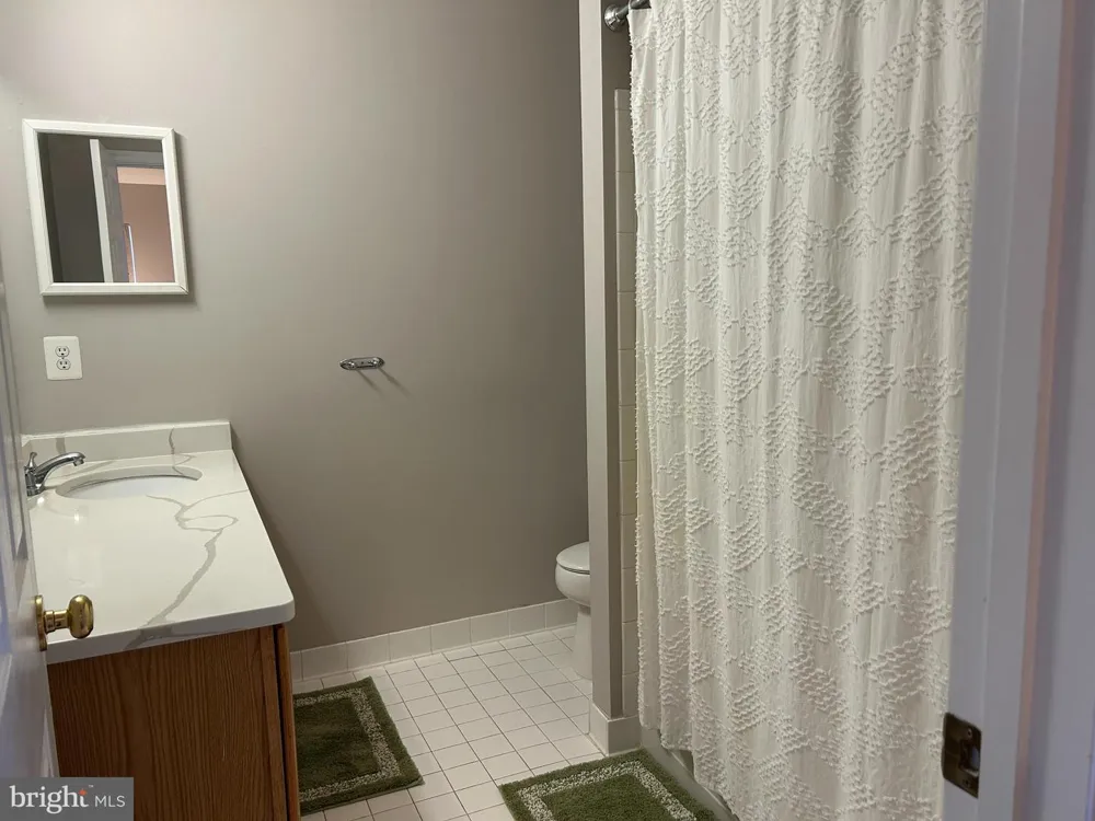 20381 FALLSWAY TERRACE Sterling, VA 20165