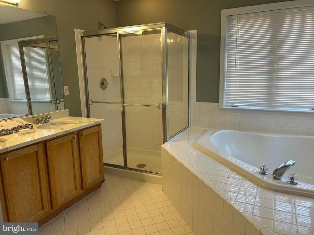 20381 FALLSWAY TERRACE Sterling, VA 20165