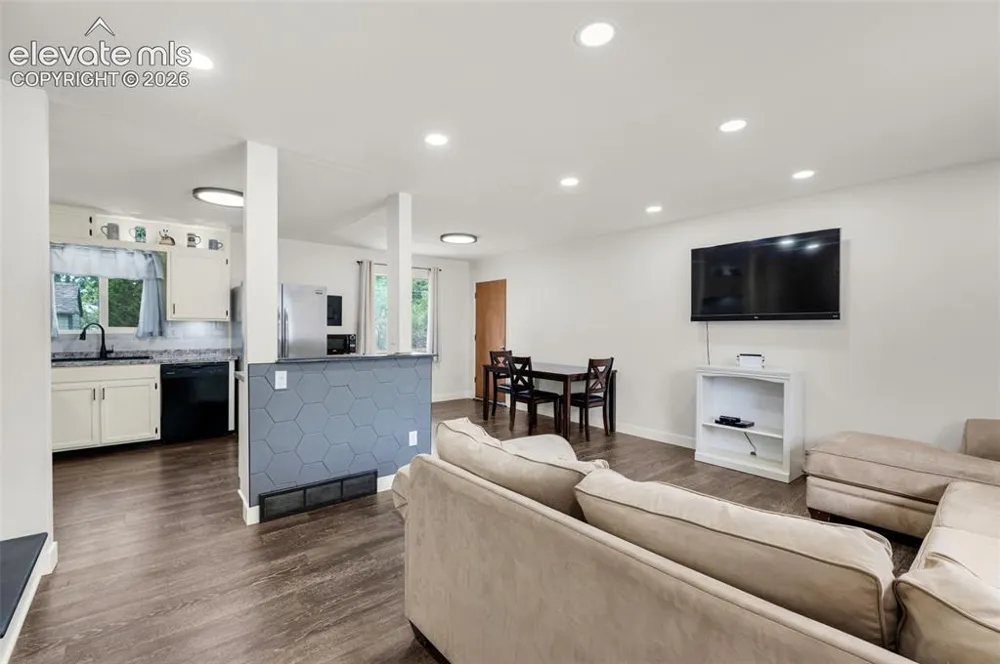 1550 Keaton Lane Colorado Springs, CO 80909